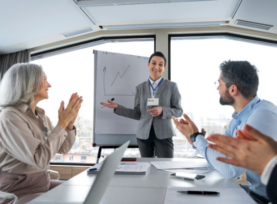 business-financing-strategy-meeting